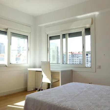 公寓 Apartamento Entero-playa De Riazor Amplio Y Soleado *