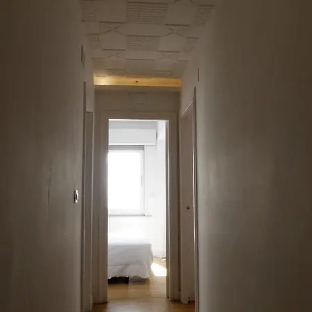 Apartamento Entero-playa De Riazor Amplio Y Soleado